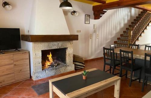 Mirambel House | Casa Rural La Peña