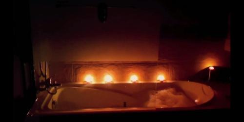 Constantina Apartment | Casa Rural La Zzinetina con Jacuzzi