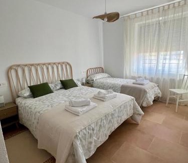 Salmoral House | Casa Rural Las Escuelas de Pradoalegre