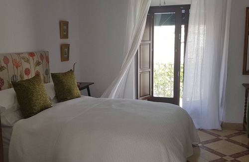Fuente-Tojar Bed & Breakfast | Casa Rural Los Danzantes