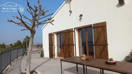 Mequinenza House | Casa Rural Mas de les Àligues