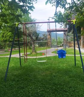Morillo de Monclus House | Casa Rural Tejedor