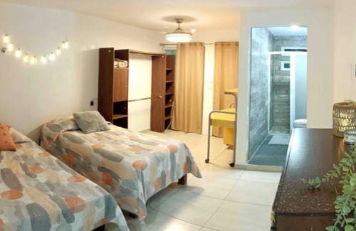 Zapopan Bed & Breakfast | Casa Samanta - 2 Bedsn