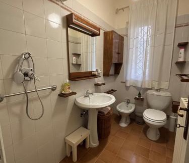 Massa e Cozzile Apartment | Casa Sandrina