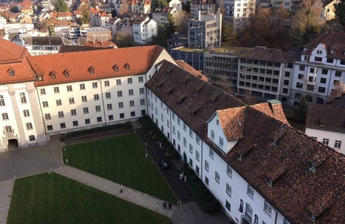 St. Gallen Apartment | Casa Schilling - 4 charming rooms in the best location