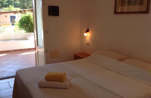 Vulcano Porto Bed & Breakfast | Casa Schmidt