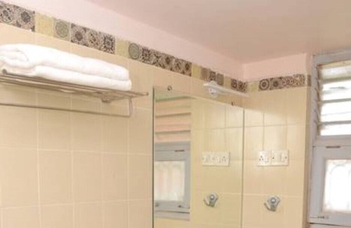 Dona Paula Apartment | Casa Sea-Esta, Beach view studio apt - Dona Paula