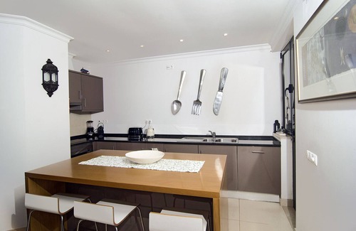 Salema Apartment | Casa Sereia Praia, Chic sea view holiday apartment