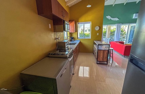 Piscadera House | Casa Serena: Comfortable stay in Piscadera - close to beach and city