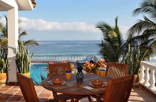 Punta Negra House | Casa Serena - Stunning Beachfront Villa Near Four Seasons