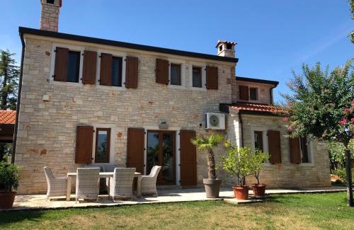 Kastelir House | Casa Stefanie