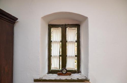 Armenis House | Casa Sub Magrin