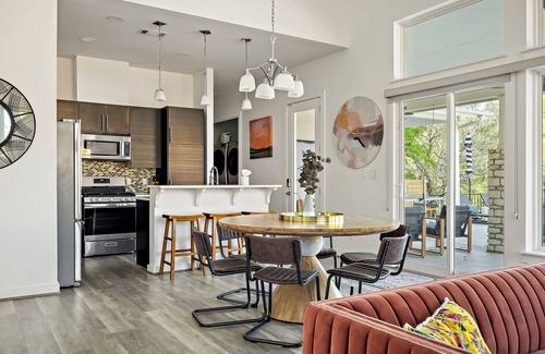 Pleasant Valley House | Casa Sueño: Pool |SPA| Outdoor Movie ~ Golf Course