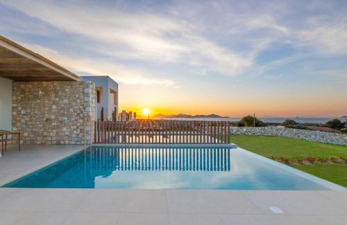 Kos Town Villa | Casa Tierra - Villa II