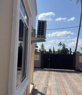 Dar es Salaam Bed & Breakfast | Casa Tranquila Airpot Transit Stay