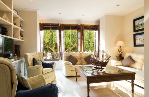 Triana House | Casa Trianamirador. River and Cathedral views