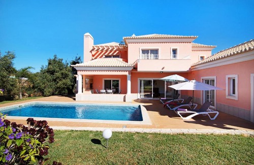 Vilamoura Villa | Casa Tulipas