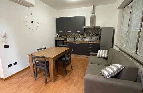 Castelletto Sopra Ticino Apartment | CASA VACANZA IL FILATOIO appartamento Tiffany