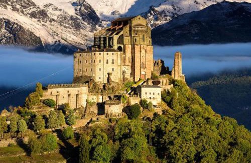 Giaveno Apartment | CASA VACANZA GIAVENO - 8 KM Sacra di San Michele