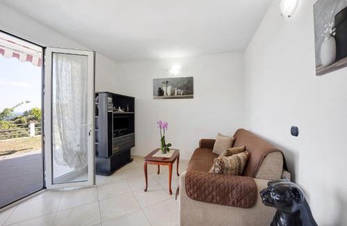 San Lorenzo al Mare Apartment | casa vacanza Sanaa