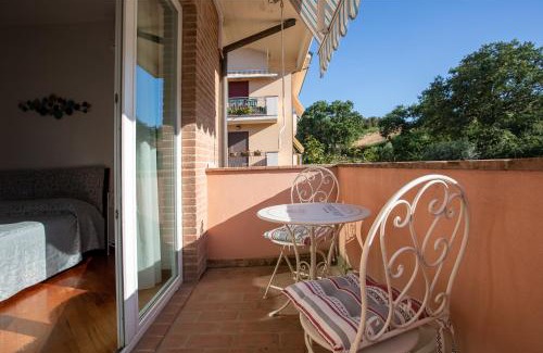 Pineto Villa | Casa Vacanza Villino dei Poeti