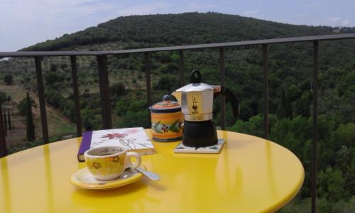 Petroio House | Casa Vacanze "Nonna Vela"