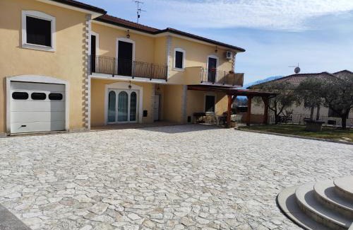 Gallinaro Apartment | Casa Vacanze Valcomino