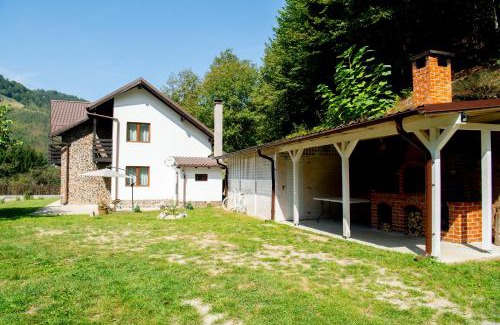 Rau Sadului House | Casa Valea Prejbei