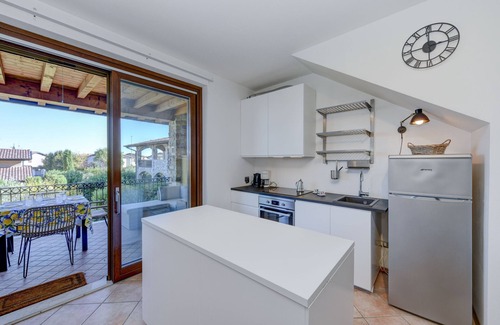 Polpenazze del Garda Apartment | Casa Valtenesi with pool in Polpenazze