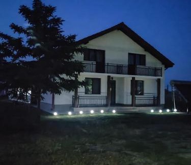 Sfantu Gheorghe House | Casa Valurile Marii