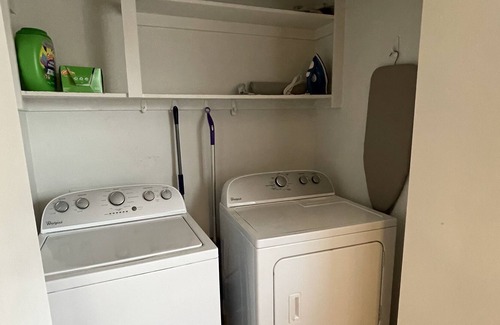 Stillwater House | ¡CASA VAQUERO! MINUTES FROM OSU CAMPUS FAMILY-FRIENDLY STOCKED KITCHEN