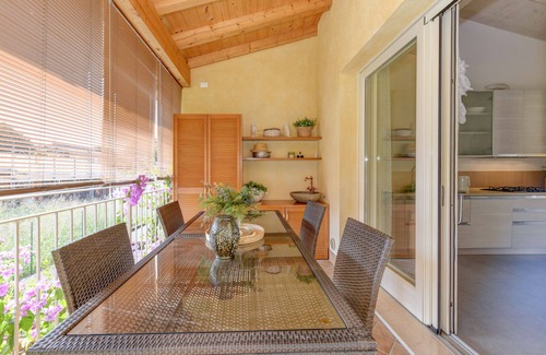 Pieve Vecchia Apartment | Casa Verde near to the beach in manerba