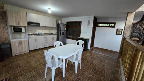 Guadalajara de Buga Apartment | Casa Vieja Alba Inés