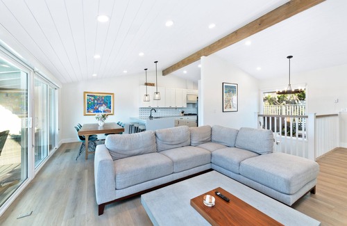 East Bluff House | Casa Vista - Amazing views, hot tub and patio.