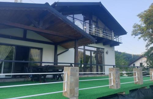 Pangarati Villa | Casa Yla