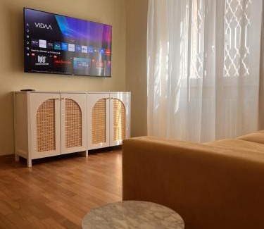 Ostiense House | CasaCoco 4 fermate da Colosseo con posto auto privato