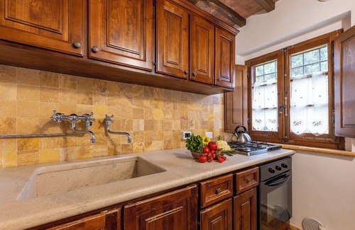 Montepulciano Villa | Casale Dei 12, Emma Villas