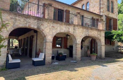 Sarteano Ski Chalet | Casale in Val D Orcia
