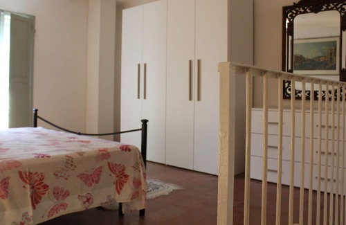 Castel San Pietro Terme Apartment | Casale dei Conti Holiday Apartments - I Calanchi Apartment