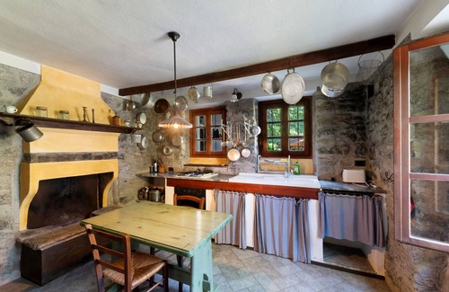 Bene Lario Apartment | Casale La Selva Cottage Grande with Shared Pool, Garden & Wi-Fi