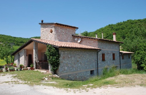 Casali di Serravalle Bed & Breakfast | Casale la Torretta