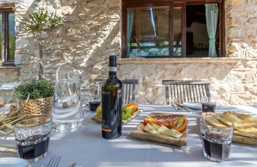 Mazzetelli Villa | Casale Madreterra - Casale Madreterra