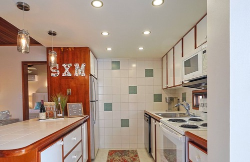 Simpson Bay Condo | CasaPisani Tranquil 2Bed condo SimpsonBayYachtClub