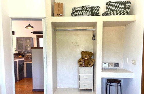 Agios Spyridon Corfu House | Casas De Campo, Alejandro II- Pet Friendly House - 2 Minutes Away From the Beach