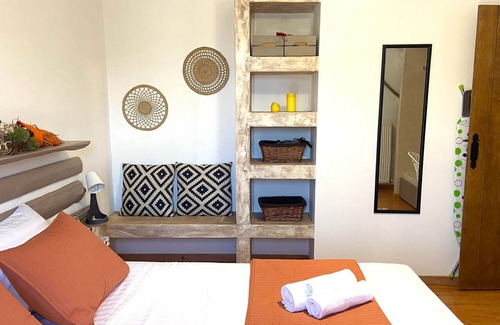 Agios Spyridon Corfu House | Casas De Campo, Alejandro II- Pet Friendly House - 2 Minutes Away From the Beach