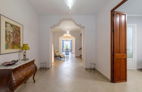 Orba House | Casas De Les Roses