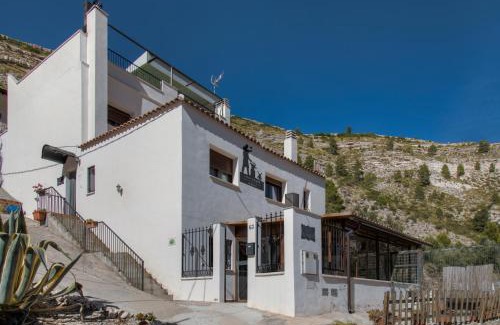 Tolosa House | Casas Rurales del Herrero-Yunque