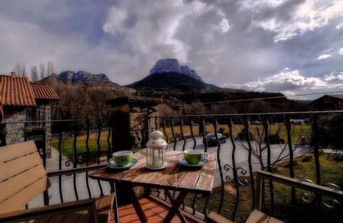 Puertolas Cottage | Casas rurales La Ribera for 2 people