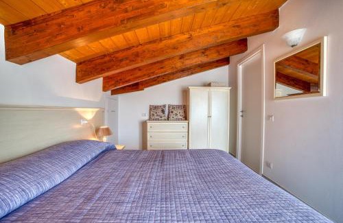 Valfabbrica House | Casavacanzelemore - Casa Zoe