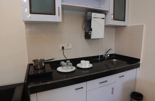 Assagao Apartment | Casavilasa Spacious 2 BHK Family with pool viewnn
